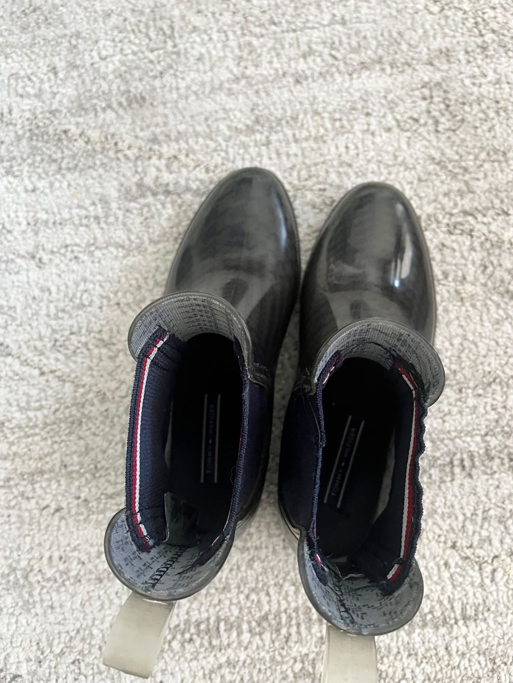 Tommy Hilfiger Damenschuhe: Tommy Hilfiger Gummistiefel – Gebraucht aus Adliswil von Steven0301 3