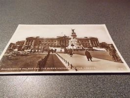 Ansichtskarte Buckingham Palace and the