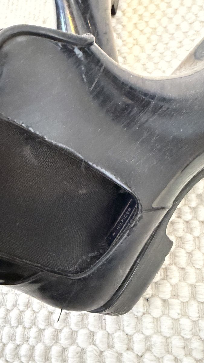 Tommy Hilfiger Scarpe da donna: Tommy Hilfiger Black Rain Boots, Size 41 worn! – Difettoso da Zürich venduto da kor_pm27 5