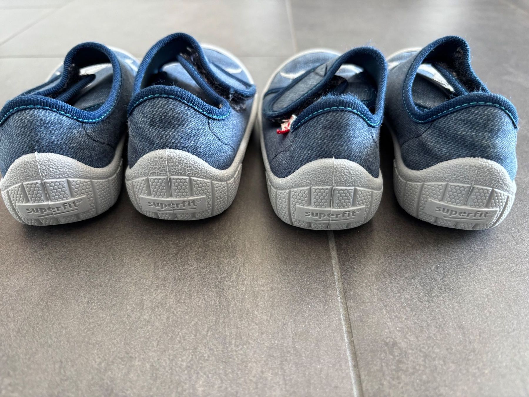 Superfit Scarpe per ragazzi: SuperFit Haussche - 2 sets Gr. 24 – Usato da Oberägeri venduto da MariaLehman 2