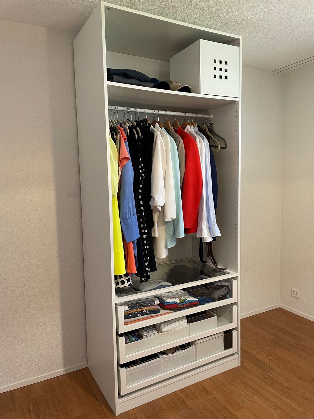IKEA PAX Schrank Weiss mit drei Schubladen (Gebraucht) in Würenlos für CHF 180 – nur Abholung auf Ricardo kaufen