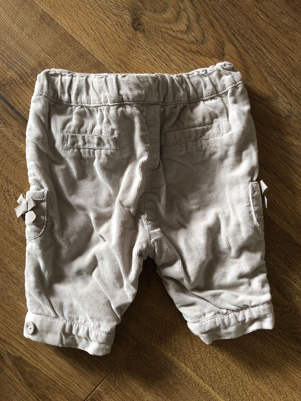 Hosen: Baby corset trousers 12-18M – Gebraucht aus Brugg AG von Magna3 1