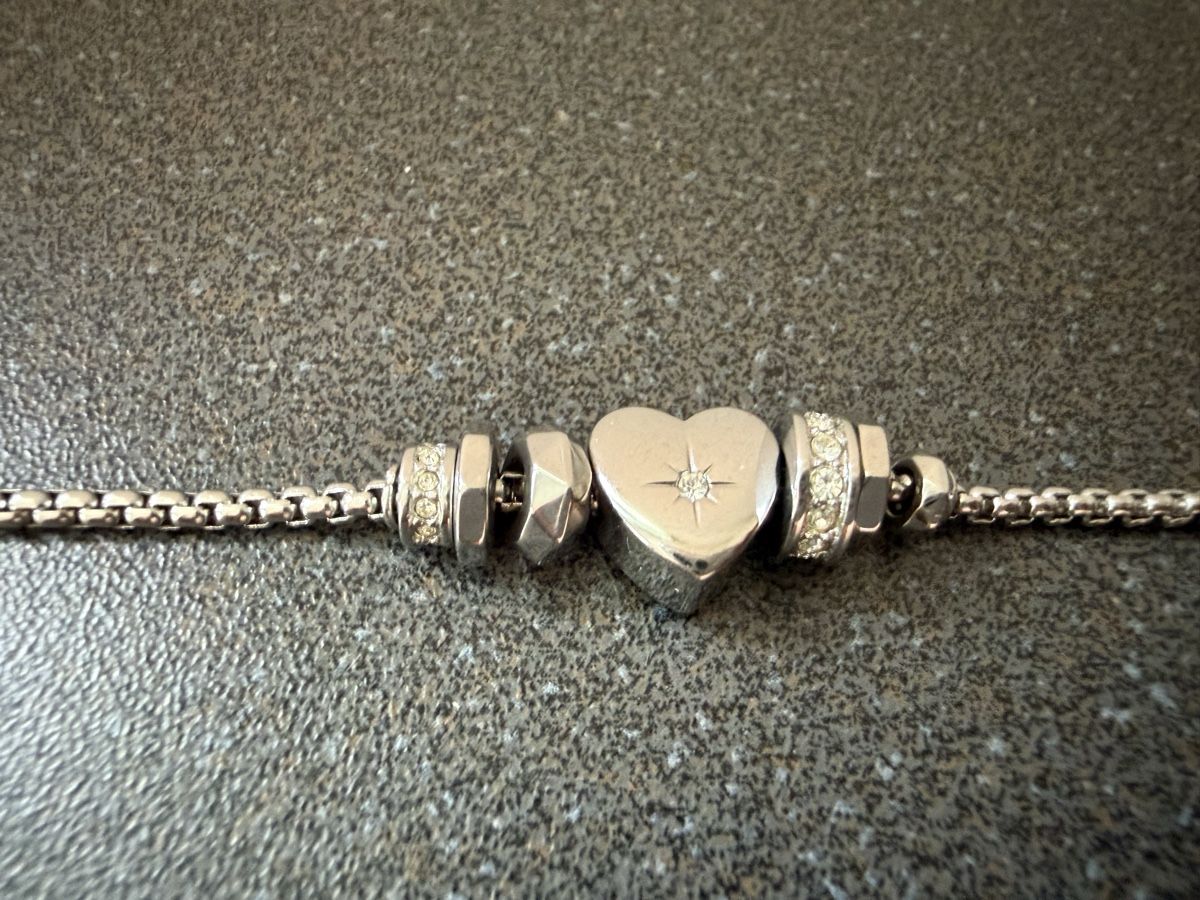 Armbänder & -reifen: Fossil Herz Armband – Gebraucht aus Lamone von LaCantinaMagica