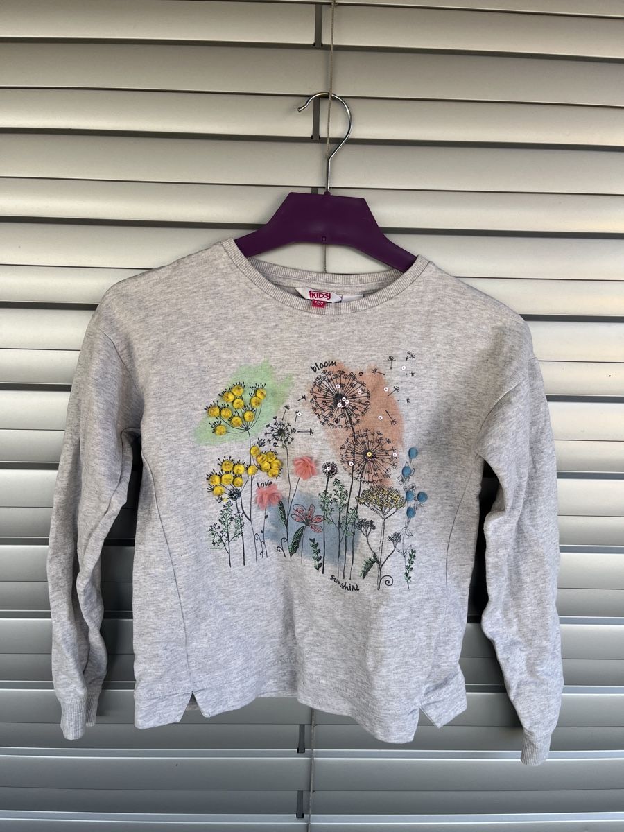 Pulls et sweat-shirts: 3 pulls 8-9 ans – D'occasion à Biel/Bienne par David_2012 2