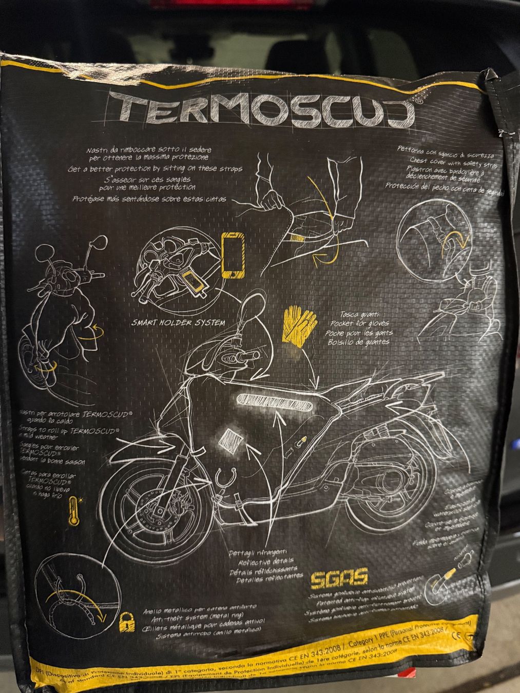 Parti ricambio per ciclomotori: Winterfester Beinschutz Thermoscud R019 – Nuovo e nell'imballaggio originale da Schwyz venduto da saraver 3