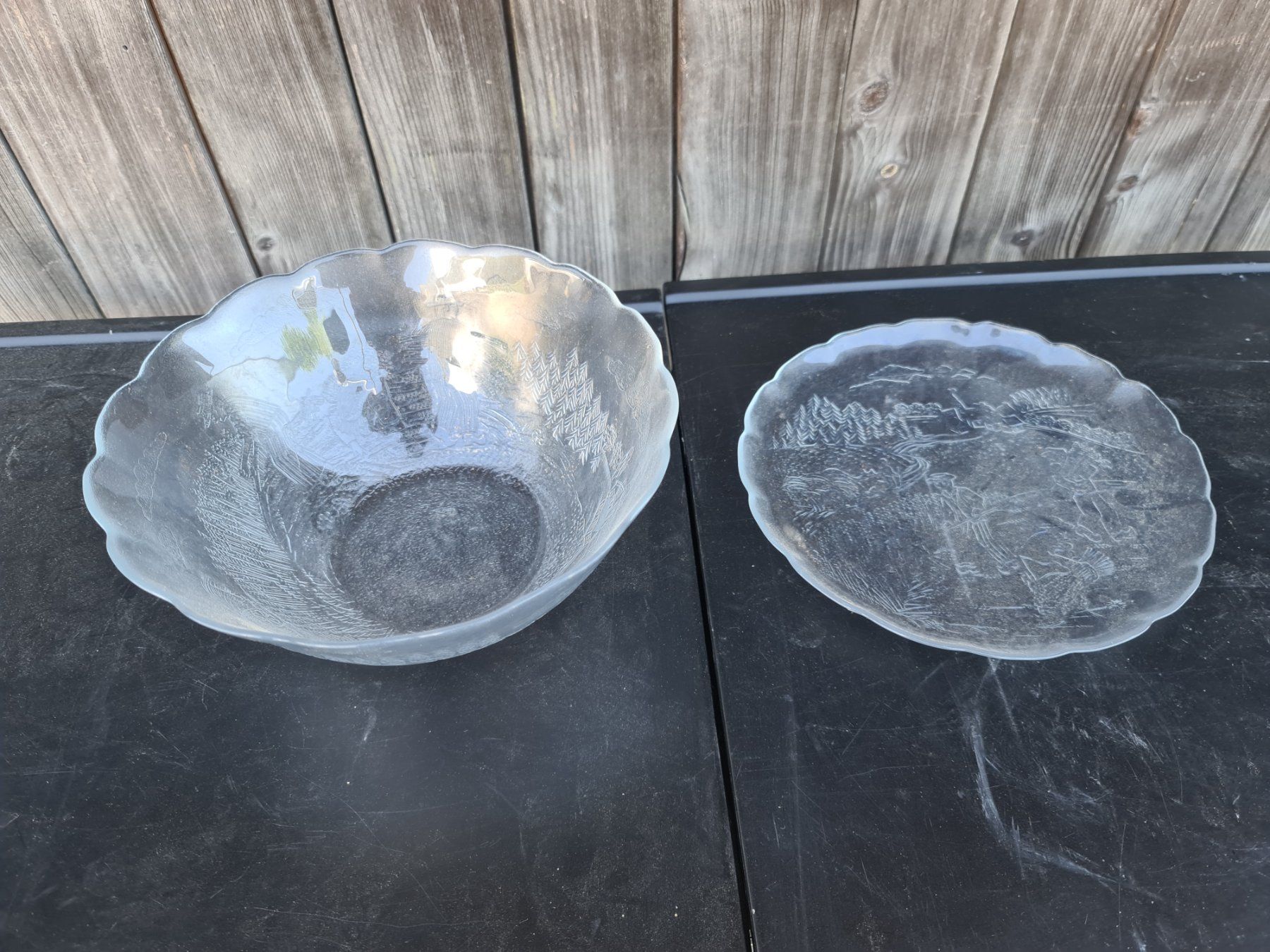 Ciotole: Glas Schale& Teller mit Motiv – Usato da Niederlenz venduto da DaveDasWahnsinn