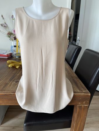 Haut en soie léger 38/40 parfait pour l’été comme neuf 