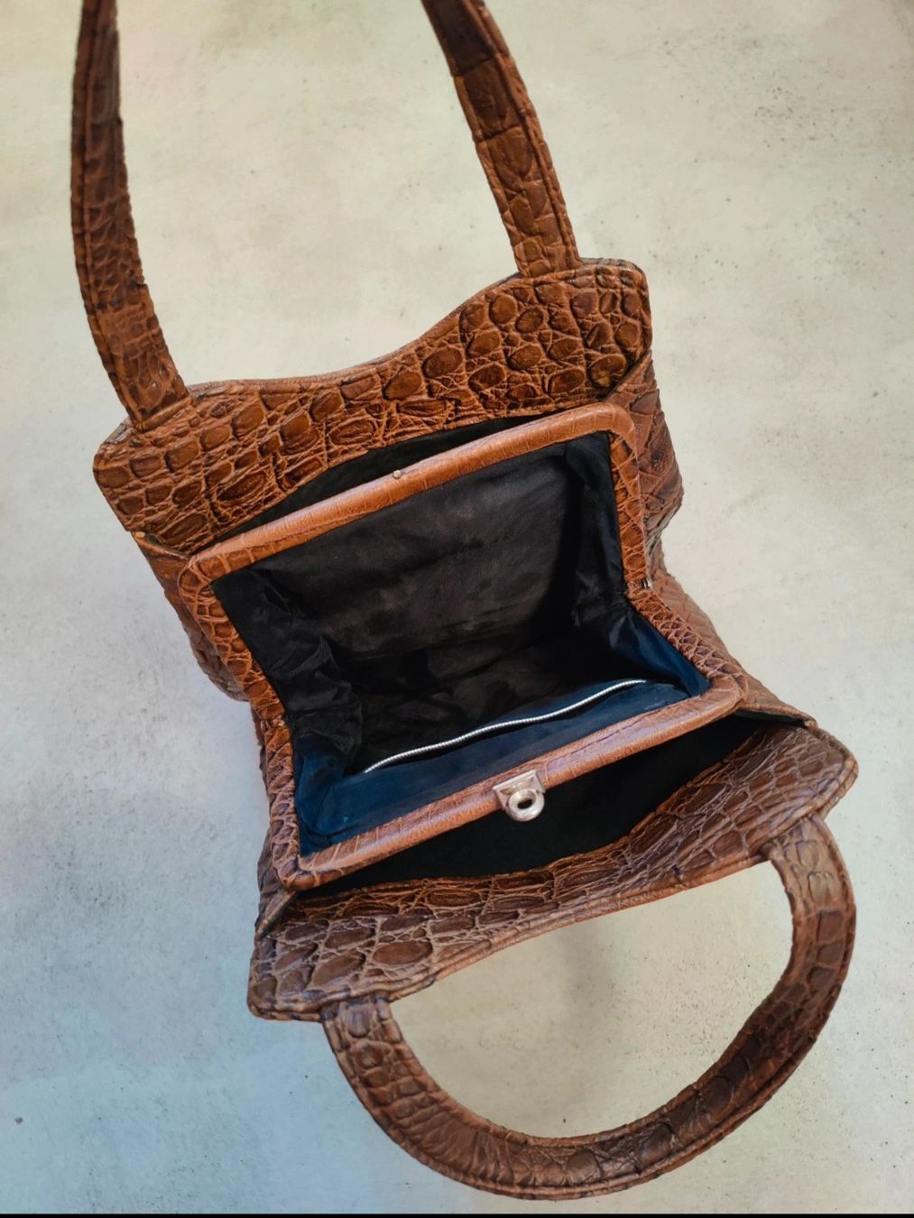 Taschen für Damen: Vintage Brown Mock Croc Tote Bag – Neu (gemäss Beschreibung) aus La Tour-de-Peilz von dAutrefois 5