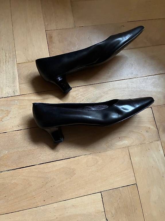 Scarpe da donna: Escarpins  noirs – Usato da Préverenges venduto da Alexmar 3