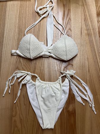 Bikini Set, Size S - Ready for Summer! ⛱️