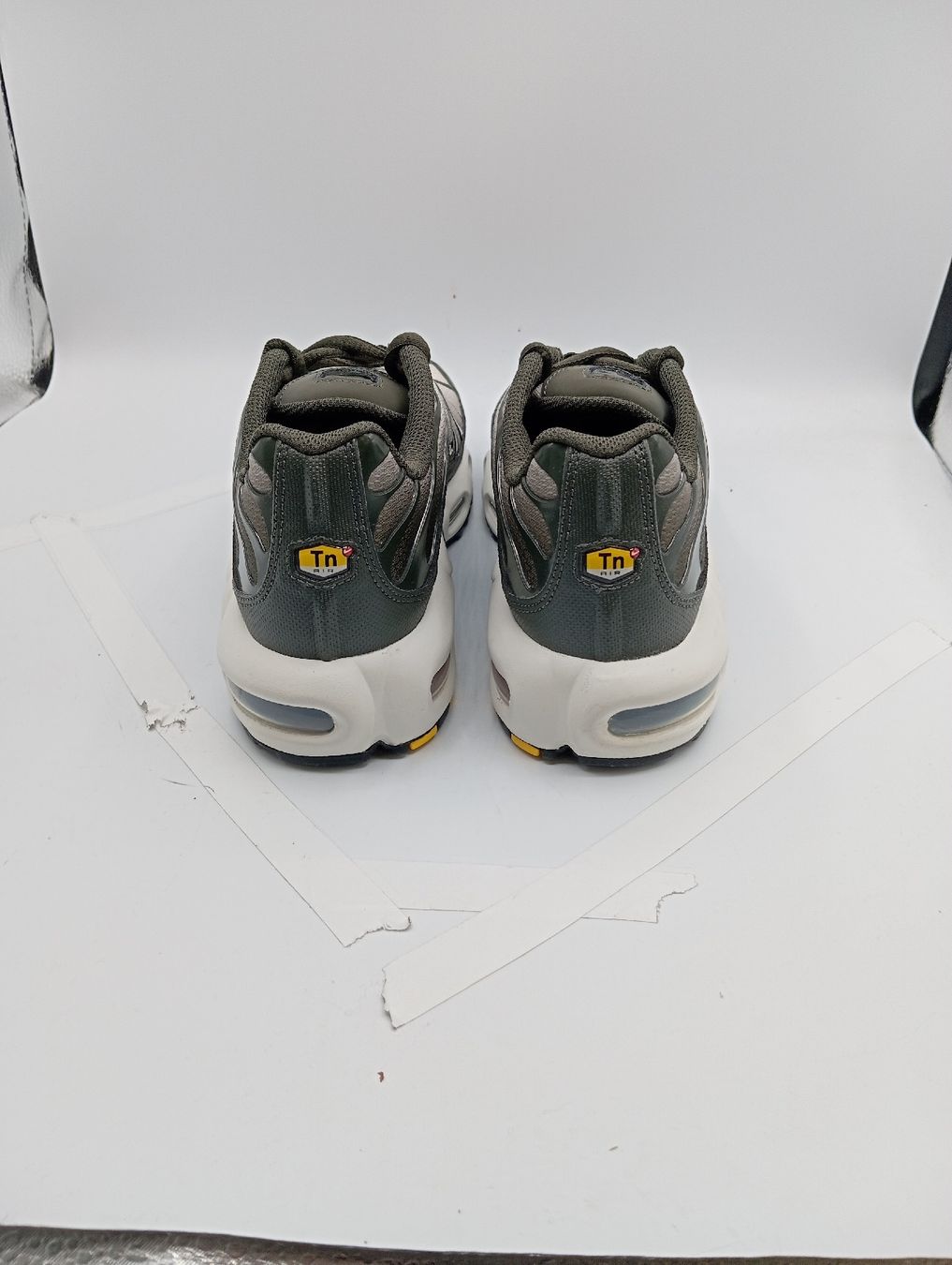 Nike Chaussures hommes: Nike Air Max Plus (EU40) – Neuf avec emballage d'origine à Schaffhausen par outlez 5
