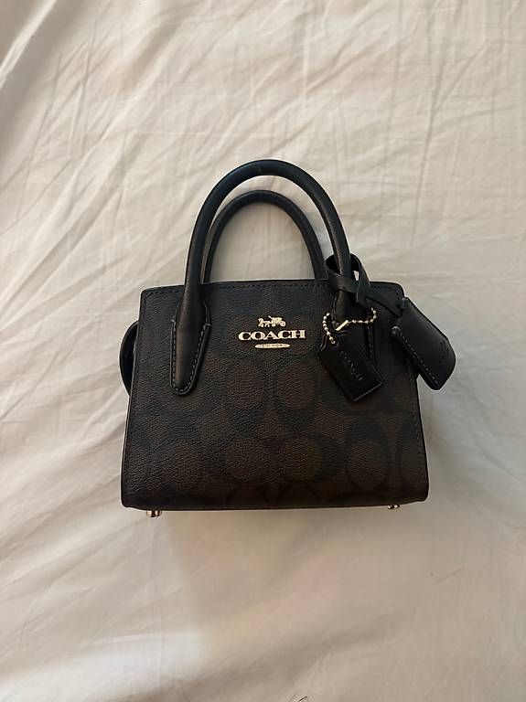 Taschen für Damen: Coach Mini Tote Bag / Handtasche – Gebraucht aus Winterthur von hndrxxoxo
