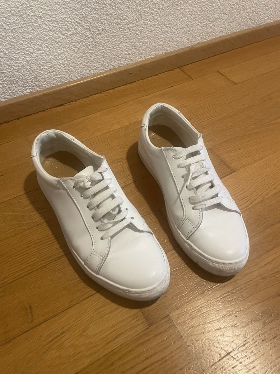Scarpe da uomo: Yoox Ledersneaker – Usato da Niederwangen BE venduto da Nikola22 1