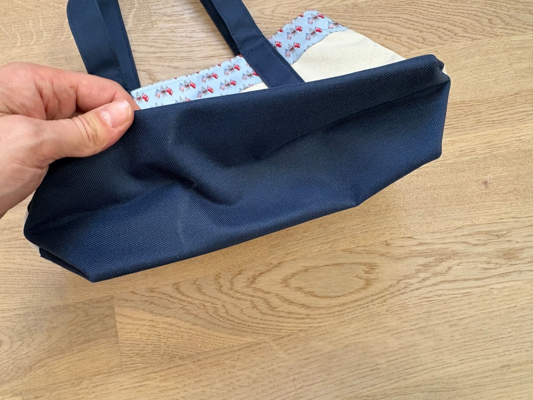 Borse: Vineyard Vines Tragetasche – Usato da Elgg venduto da Jo_Naj 3