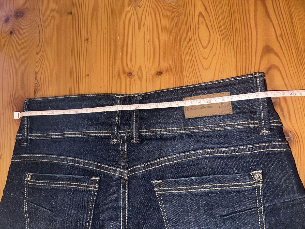 Jeans: SUBLEVEL Jeansshorts Dunkelblau Grösse S – Neu (gemäss Beschreibung) aus Grächen von Walterli_88 2
