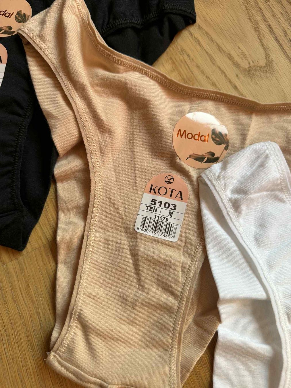 Unterwäsche: Kota Bikini Slips, Grösse M, Neu, 3er Pack 47%Modal – Neu und originalverpackt aus Riehen von edu_92w7 7