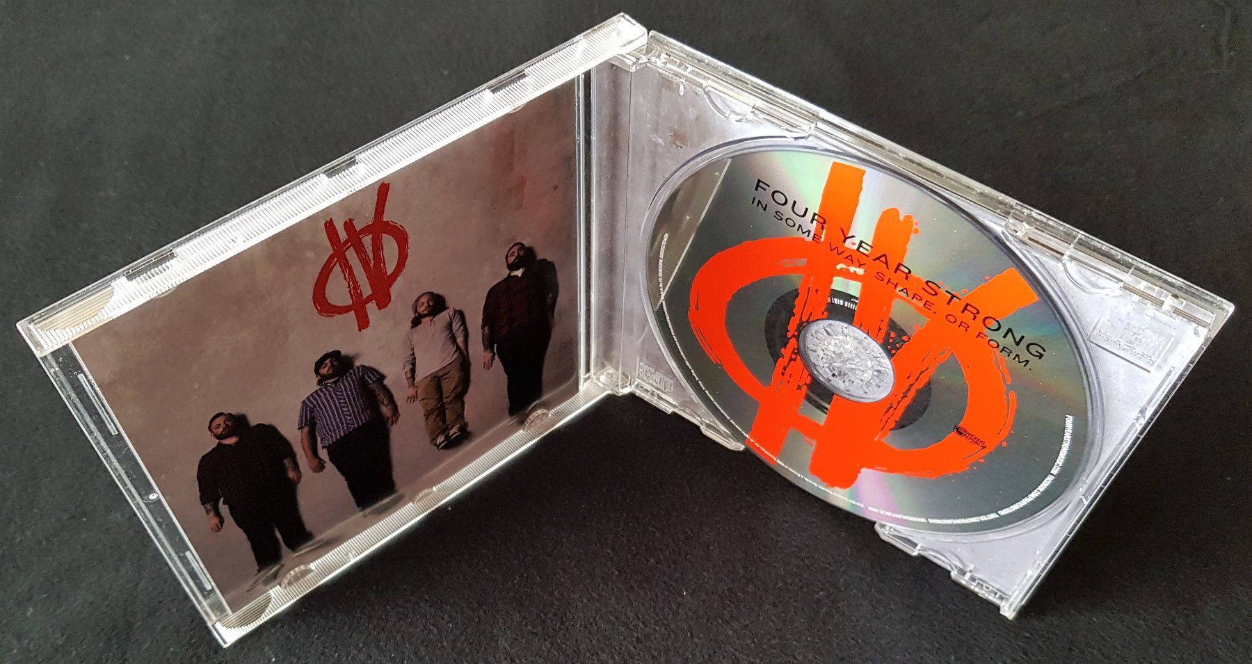 CD: Four Year Strong – In Some Way, Shape, Or Form - CD - 2011 – Usato da Uster venduto da Zardodel 3