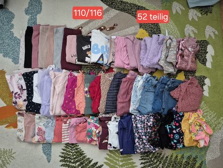 Kinder Kleiderpaket diverse Marken in der grösse 110/116
