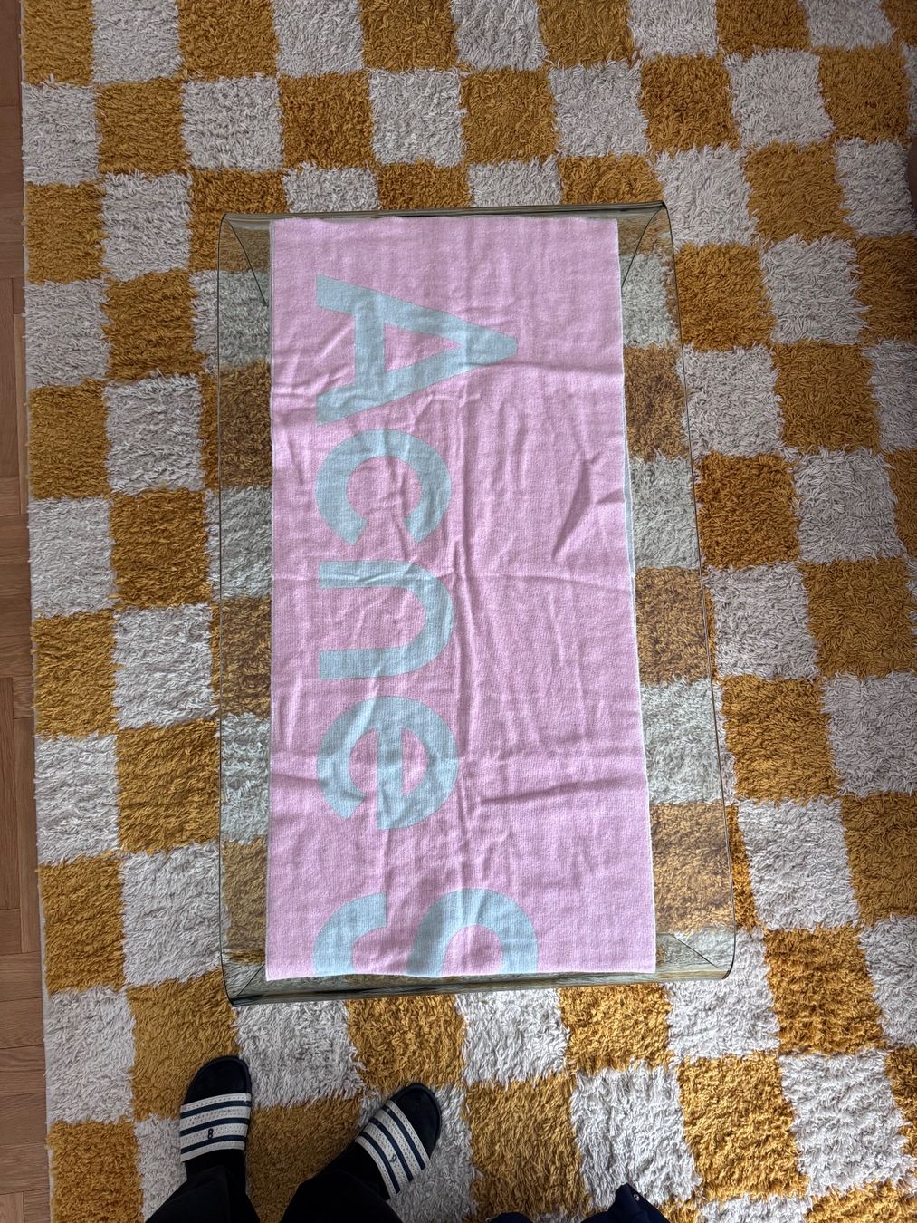 Acne Studios Foulards, Tücher & Schals: Acne Studios Schal – Gebraucht aus Zürich von GC96