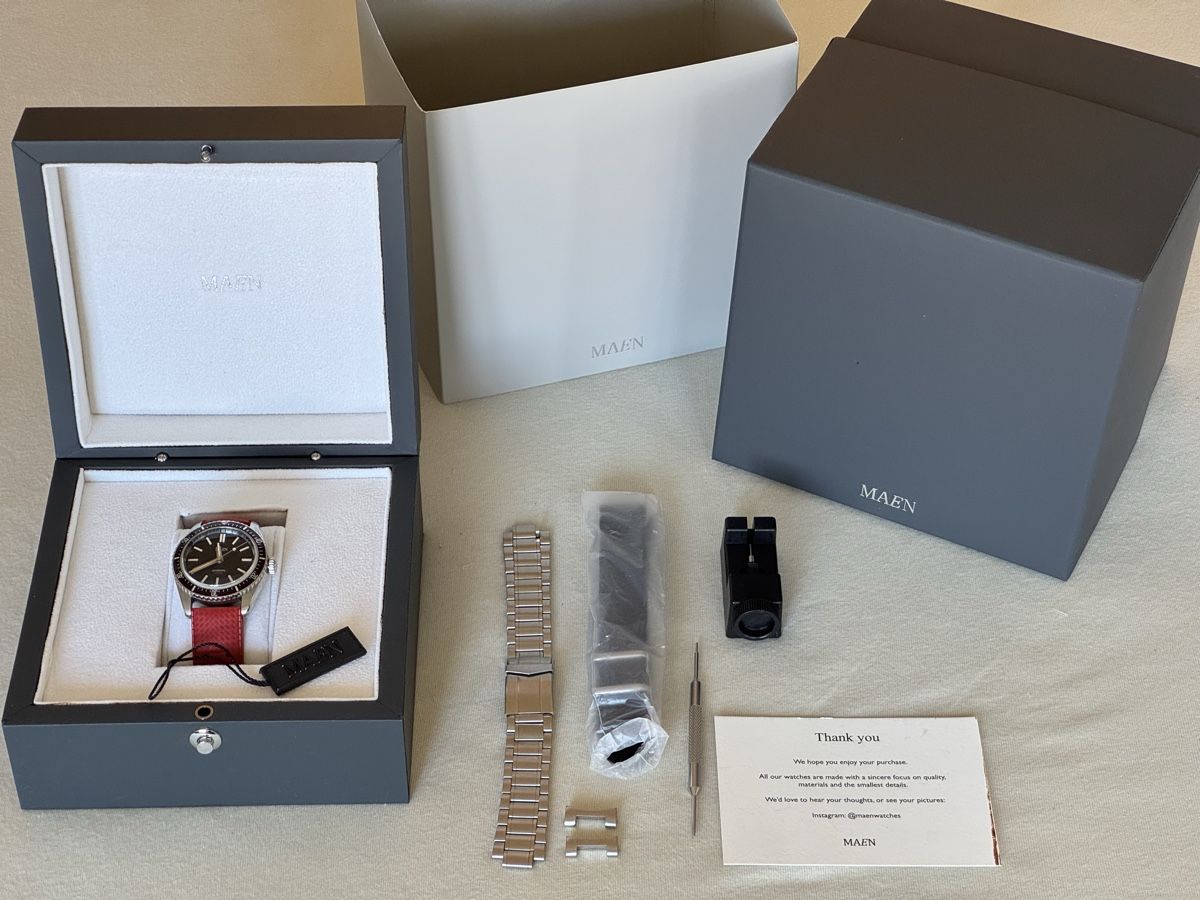 Maen Orologi: Maen Hudson 38 Automatic No Date - Jet Black – Usato da Bern venduto da CheetahPaw 1