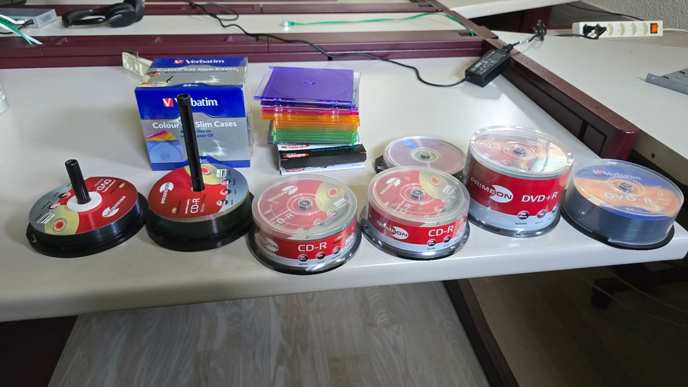CD- und DVD-Rohlinge (Gebraucht) in Bremgarten AG für CHF 0.5 – mit ...