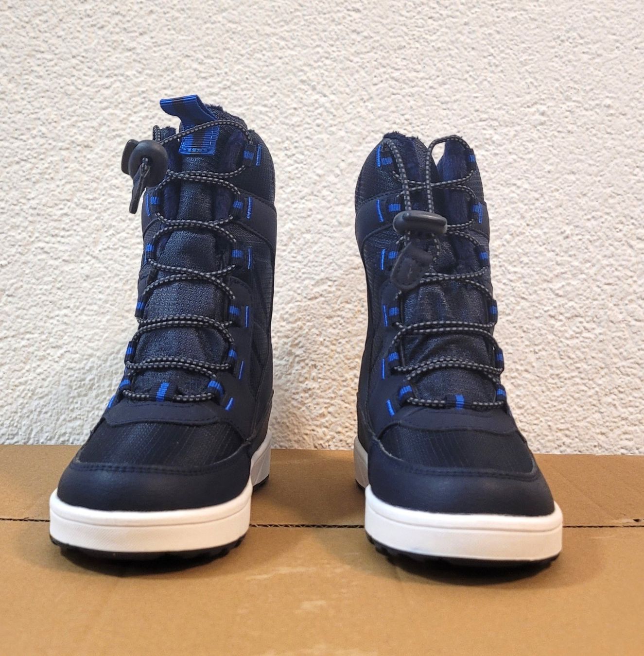 H&M Scarpe per ragazzi: Neue Winterstiefel H&M Grösse 27/28 – Nuovo e nell'imballaggio originale da Untersiggenthal venduto da Eulea 1