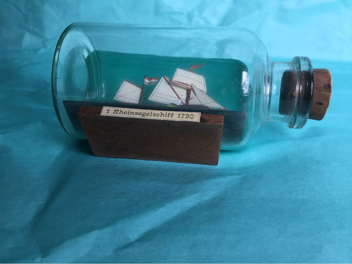 Spielzeuge: Mini Flasche mit Schiff 1:12 – Gebraucht aus St. Gallen von chamilla 4