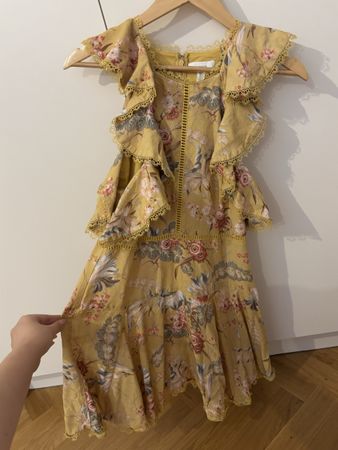 Neues Leinenkleid gelb geblümt Grösse M