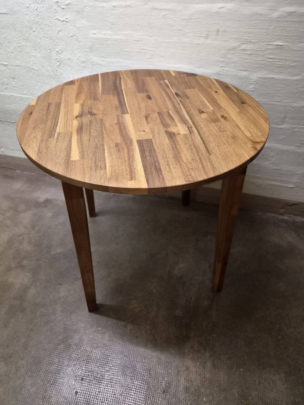 Tische: Ikea Tisch  – Gebraucht aus Riehen von mbahn 1