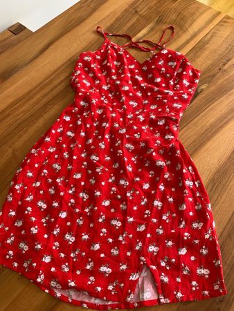 HOLLISTER California mega Rückenausschnitt Kleid rot Gr. S