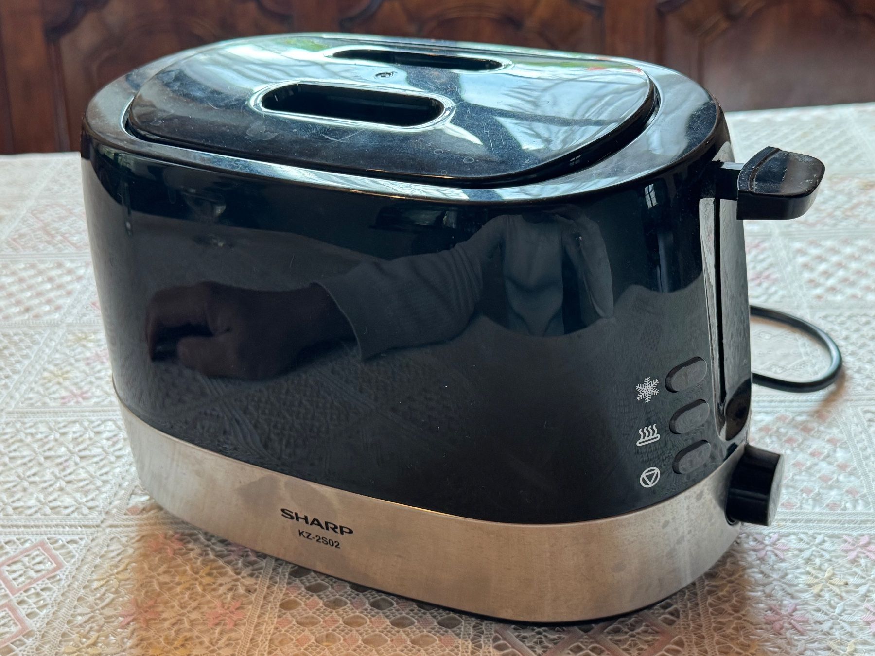 Elettrodomestici da cucina: Sharp Toaster Modell KZ-2S02 schwarz silber gebraucht – Usato da Winterthur venduto da sportdisco2 2
