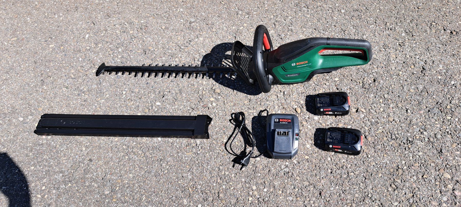 Bosch Alle Werkzeuge: BOSCH Heckenschere Universal HedgeCut 18V-55 – Gebraucht aus Mammern von koebue