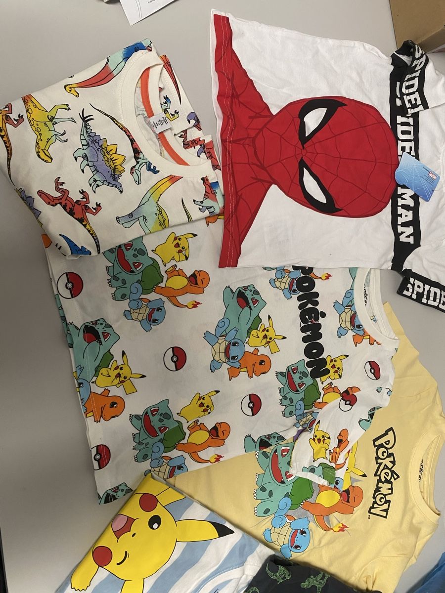 Lotti & Set di vestiti: Kleiderpaket neu 122 oder 122/128 spiderman narvel usw – Nuovo (secondo la descrizione) da Amriswil venduto da samettigerli 1