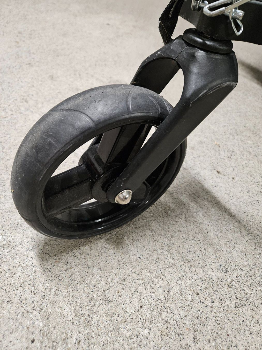 Thule Rimorchi: Thule Veloanhänger Coaster XT – Usato da Zuerich venduto da yoonil 4