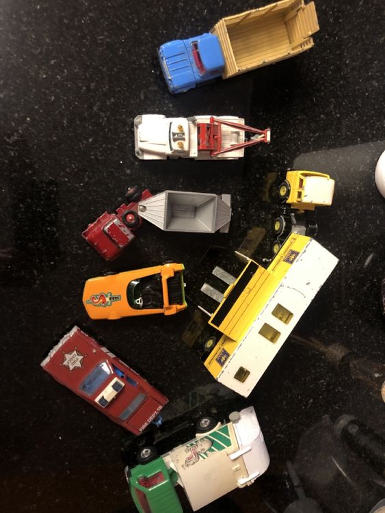 Lot Miniatures Police Ambulance – Majorette Welly Corgi Matchbox – Audi Jaguar Chevrolet