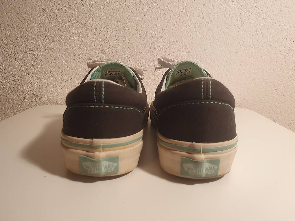 Vans Scarpe da uomo: Vans Authentic / 34.5 – Usato da Bern venduto da PH85BE 1
