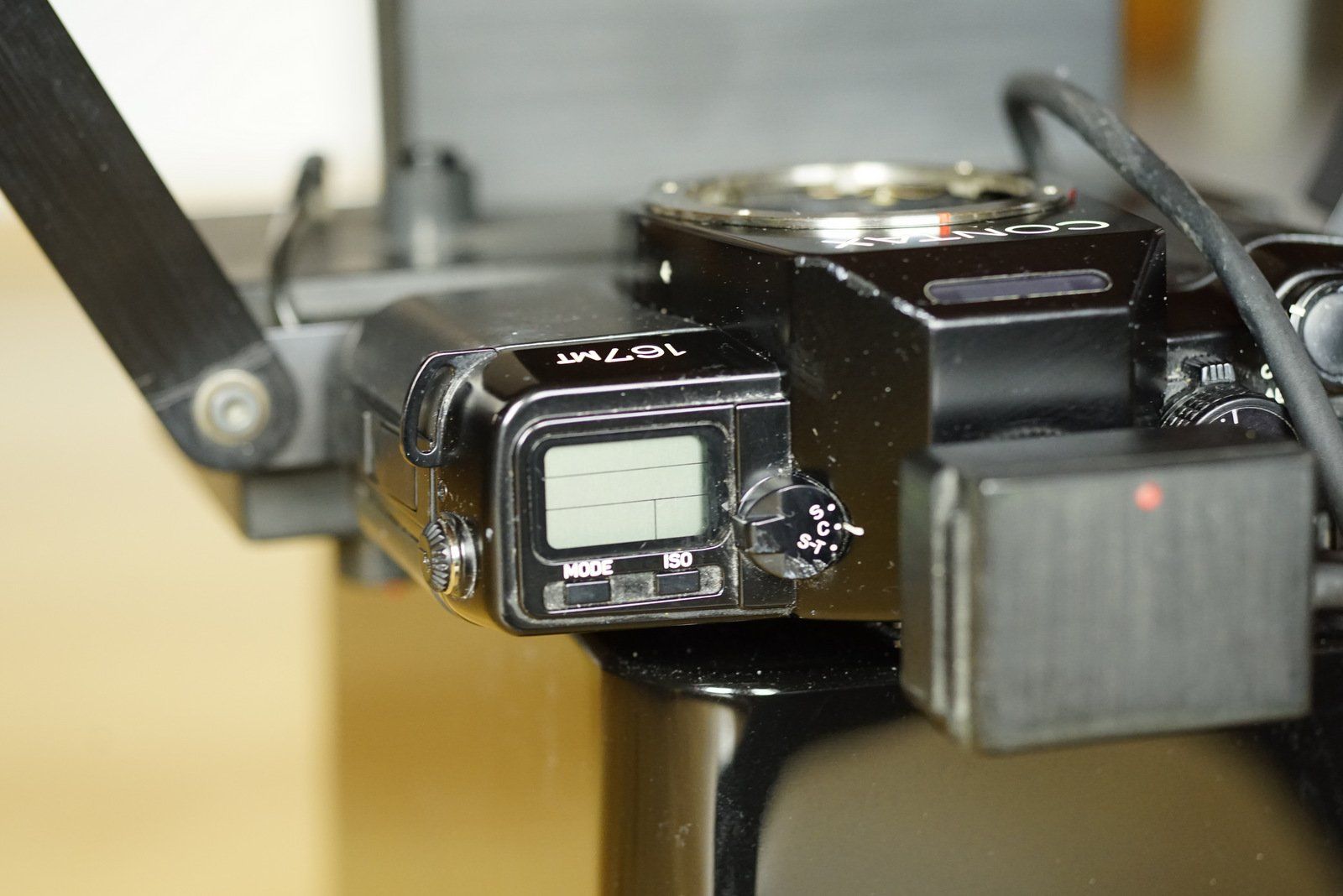 Contax Kamera: Contax 167MT mit Blitzanlage – Gebraucht aus Walenstadt von rob_mtf6 3