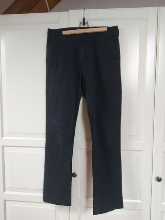 schwarze Chinohose 30/32