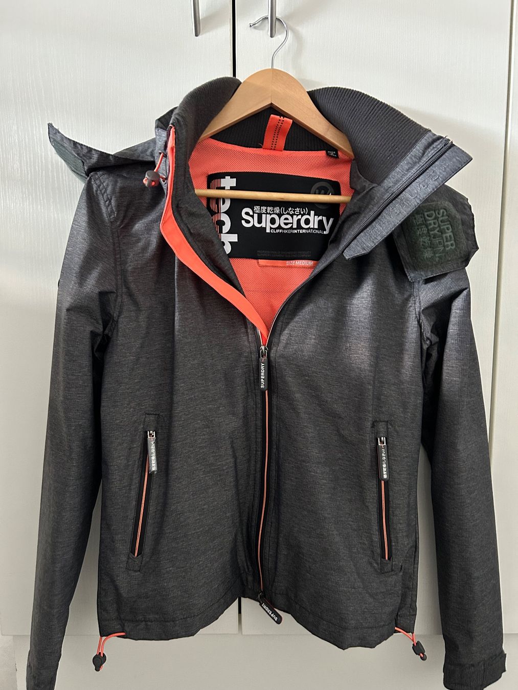 Superdry Giacche: Veste légère  Superdry, gr. M – Usato da Romont FR venduto da perrno
