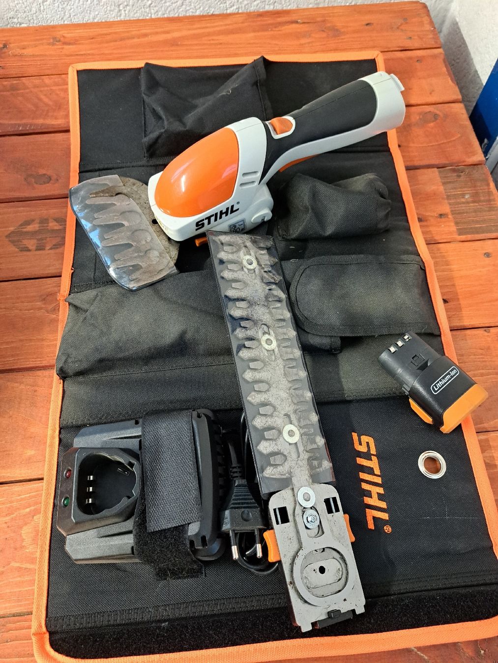 Stihl Toutes les machines: Stihl HSA 25 Strauchschere – D'occasion à Diepflingen par Hanshans... 1
