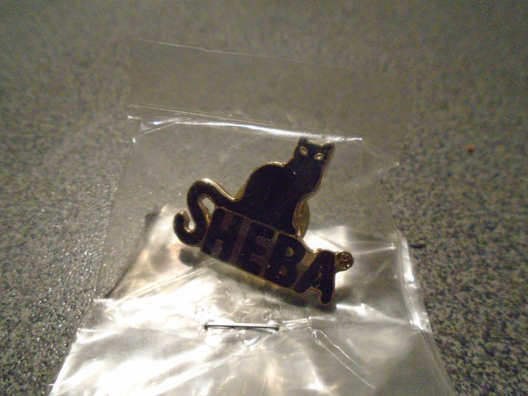 Plaketten & Abzeichen: Pin Sheba – Neu und originalverpackt aus Zürich von abraxas1291