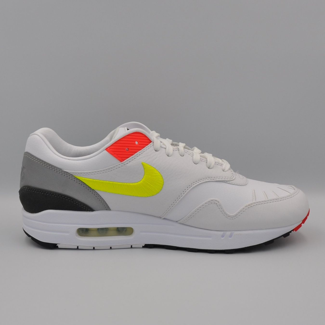 Nike Herrenschuhe: Nike Air Max 1 EOA 45.5 – Neu und originalverpackt aus Bern von SneakerheavenLT 4