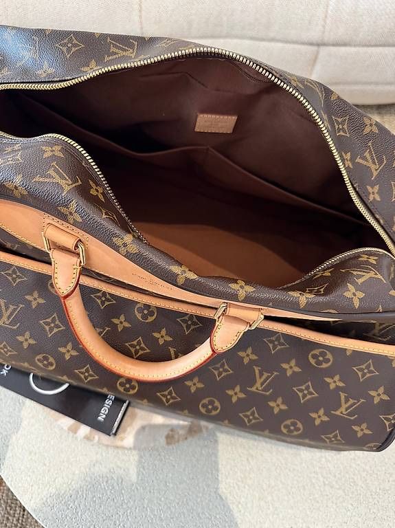 Louis Vuitton Valigie: LOUIS VUITTON REISETASCHE / ROLLKOFFER – Usato da Schwyz venduto da bofb 7