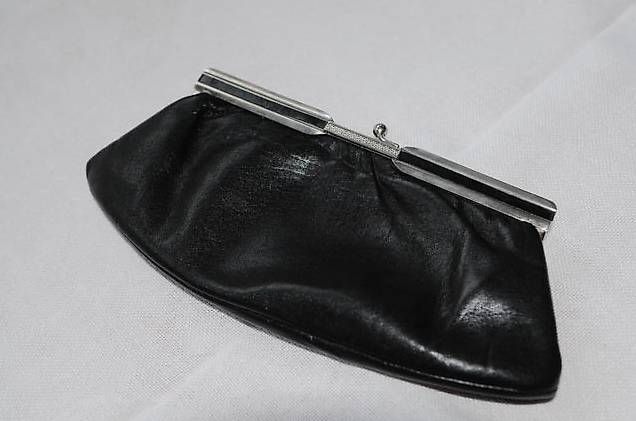 Taschen für Damen: Nastücher-Täschchen im Vintage Style – Gebraucht aus Basel von storchenricardo 2