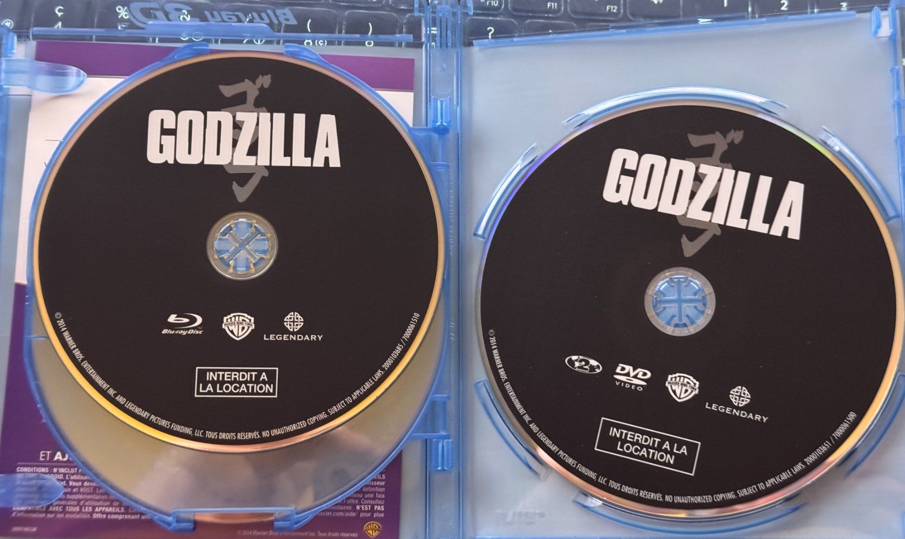 Tutti i DVDs: Godzilla (2014) - Blu-ray 3D + Blu-ray 2D + DVD – Usato da Semsales venduto da __Florian__ 4