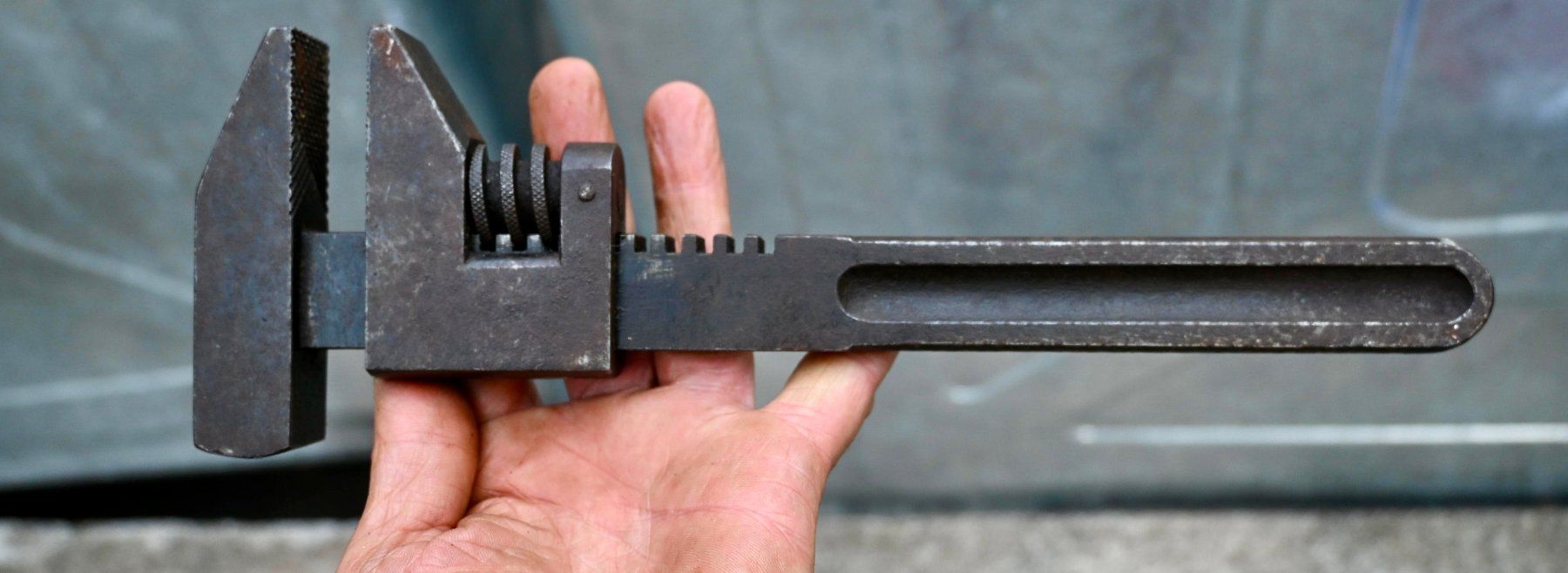 Alle Werkzeuge: solider alter Rollgabelschlüssel VGB Länge 28cm – Gebraucht aus Pfaffhausen von mono_rec 2