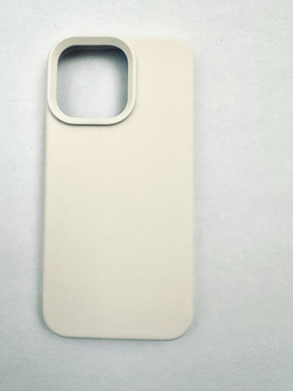 Cover & Protezioni schermo: White, iPhone 15 PRO, Liquid Silicone Phone Case – Nuovo e nell'imballaggio originale da Gattikon venduto da Sarahs_Schatzkammer 1