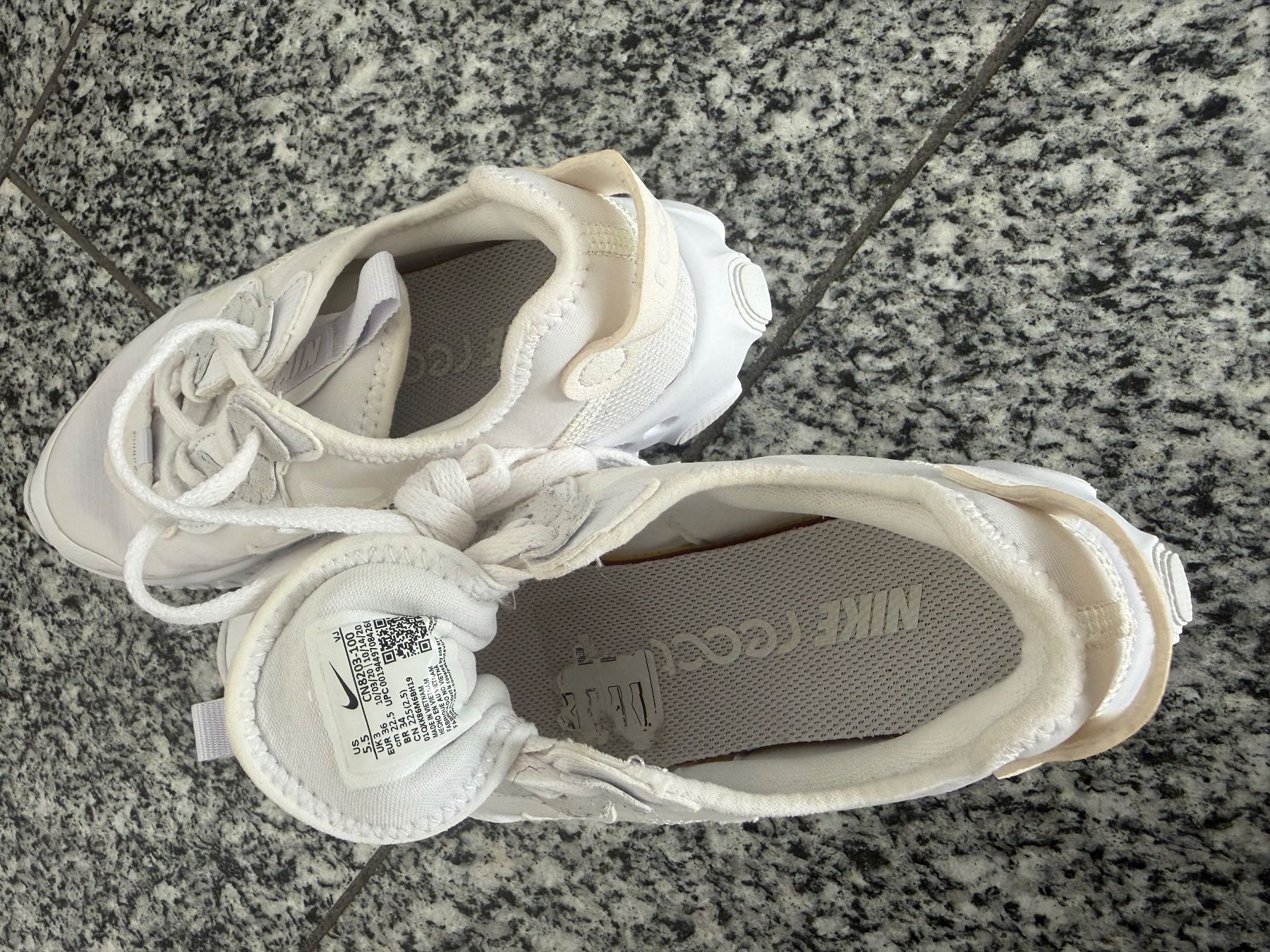 Nike Scarpe da donna: Nike React Vision Sneaker weiss Grösse 36 gebraucht – Usato da Zizers venduto da fvd 1