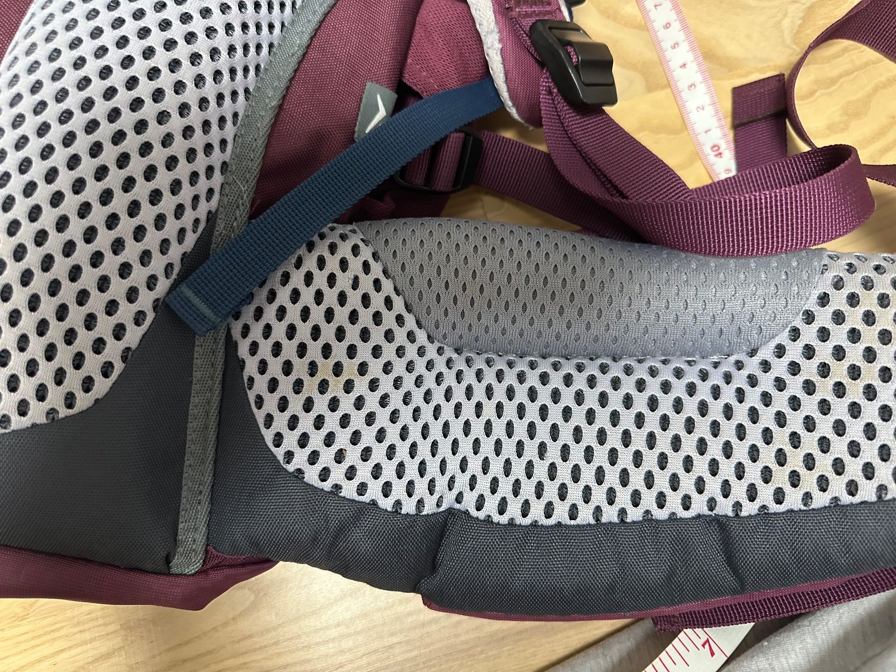 Deuter Zaini: Deuter Aicontact Lite 35+10 SL Rucksack – Usato da Zürich venduto da kuszi 4