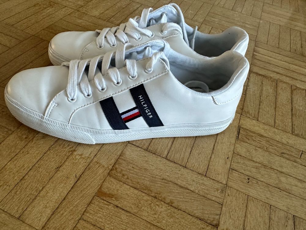 Tommy Hilfiger Schuhe,42 (fällt eher kleiner aus),gebraucht (Gebraucht ...